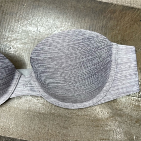 Victoria’s Secret Multi-way Multiposition Bra size 32B - Picture 3 of 13